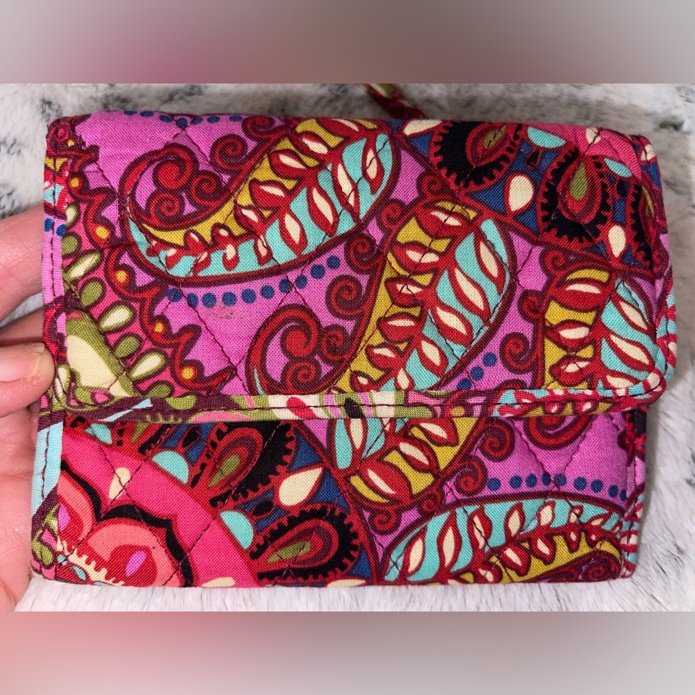 Vera Bradley Resort Medallion Wristlet Wallet